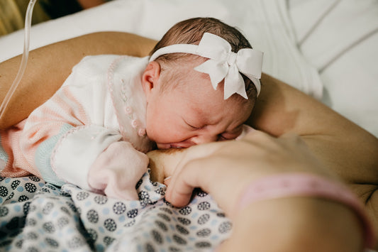 5 Ways to Make Breastfeeding in Public Easier with a Breastfeeding Cover